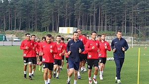 Biga Adaspor, Topuk yaylasında kampta