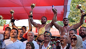 Çardak’ta Başpehlivan Balaban