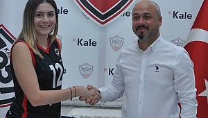 Nuran İnce Kale 1957'de
