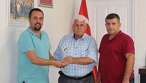 Ulaş'a teşekkür plaketi