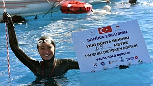 Ercümen dünya rekorunun sahibi oldu