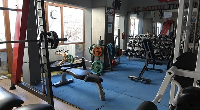 Spor salonları kapatılan dört ilden biri olan Isparta'da salon sahipleri destek bekliyor