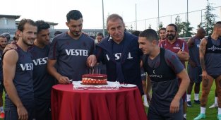 Abdullah Avcı'nın doğum günü kutlandı