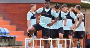 Başakşehir yeni sezon hazırlıklarını sürdürdü