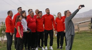 Kasapoğlu dünyayı Erzurum'a çağırdı