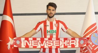 Nevşehir Belediyespor, Umut Kezgin'i transfer etti