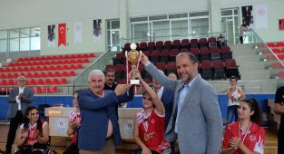 Tekerlekli Sandalye Basketbol Kadınlar Türkiye Şampiyonası İskenderun'da yapıldı