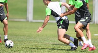 Bursaspor'da hazırlıklar sabah antrenmanıyla devam etti