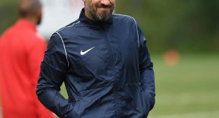 Bursaspor'da Teknik Direktör Mustafa Er ile yollar ayrıldı