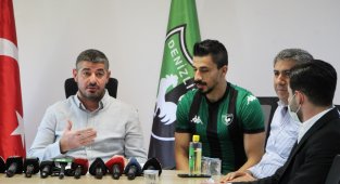 Denizlispor'da transfer yasağı kalktı, ilk transfer açıklandı