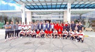 İşitme Engelliler Milli Takımı Afyonkarahisar'da kampa girdi