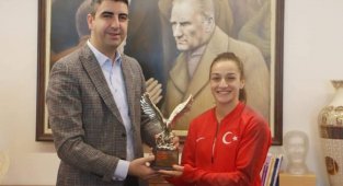 Kartal'ın gururu Çakıroğlu'dan olimpiyatlarda gümüş madalya