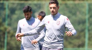 Samsunspor'da Vukan Savicevic sakatlık geçirdi