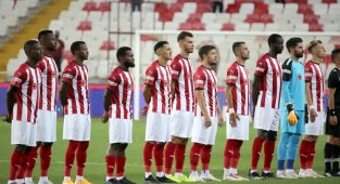 Sivasspor'da futbolculara 4 gün izin verildi