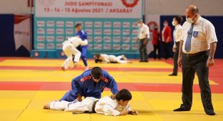 Yıldızlar Judo Türkiye Şampiyonası Aksaray'da başladı