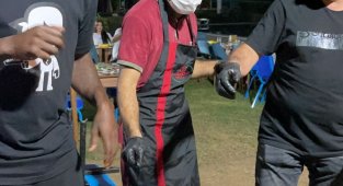 Adana Demirsporlu futbolculara kebap keyfi