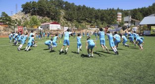 Aladağ'ın gençleri Yaz Spor Okulu'nu tamamladı