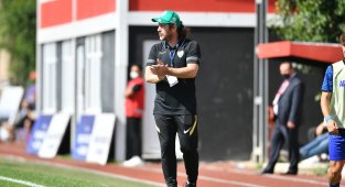 Bursaspor'da Fatih Tekke ile yollar ayrıldı