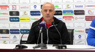 Bursaspor'un yeni teknik direktörü Özcan Bizati oldu