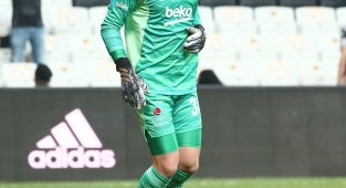 Ersin Destanoğlu ilk kez gol yedi