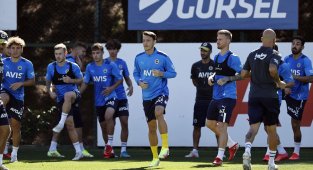 Fenerbahçe, Sivasspor maçı hazırlıklarını sürdürdü