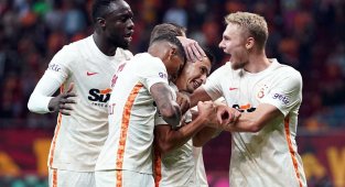 Galatasaray ligde 4 maç sonra kazandı