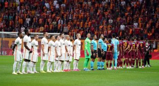 Galatasaray'da 6 değişiklik