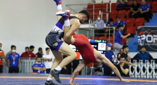 Kağıtsporlu güreşçiler Süper Ligde mücadele etti