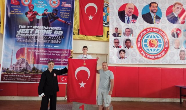 Kocaeli Jeet Kune Do'da Dünya şampiyonu oldu