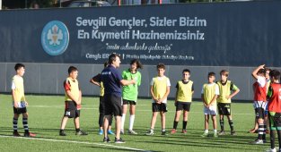 Manisa FK Akademi seçmelerine yoğun ilgi