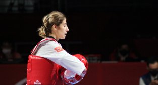 Meryem Betül Çavdar'dan gümüş madalya