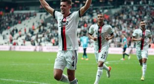 Montero'nun Süper Lig'deki ilk gol sevinci!