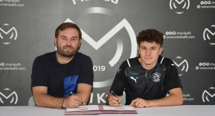 Osman Burak Destan Manisa FK'da