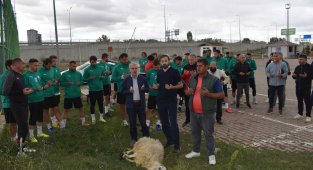 Sivas Belediyespor, Etimesgut maçı öncesi koyun kesti