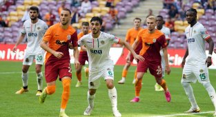 Süper Lig: Galatasaray: 0 - Aytemiz Alanyaspor: 0