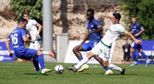 TFF 1. Lig: Tuzlaspor: 0 - Bursaspor: 0
