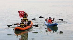 Tödürge Gölü'nde kano heyecanı