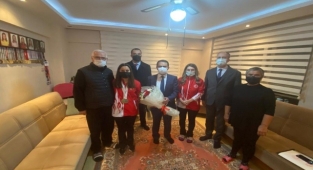 Vali Aktaş, Dünya şampiyonuyla buluştu