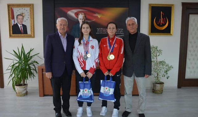 Başkan Yılmaz'dan şampiyona jest