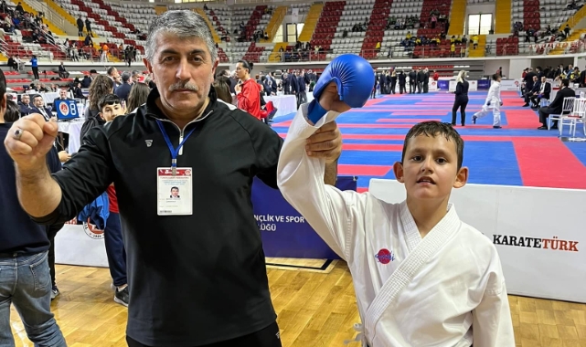 İbrahim Ege Sağnak Türkiye ikincisi