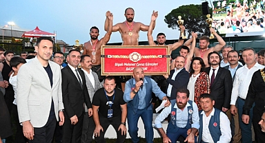 Biga'nın başpehlivanı Ali Gürbüz oldu