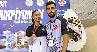 Güşta Şaşmaz Türkiye üçüncüsü