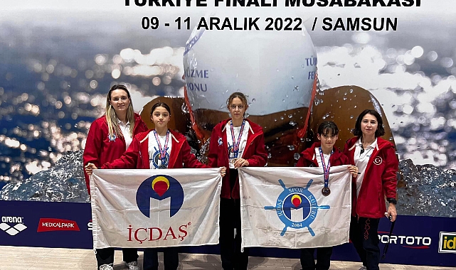 Madalyalarla döndüler
