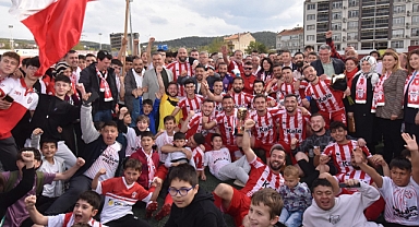 Çanspor Şampiyon